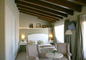 Гостиница Hotel Castillo  Алькесар